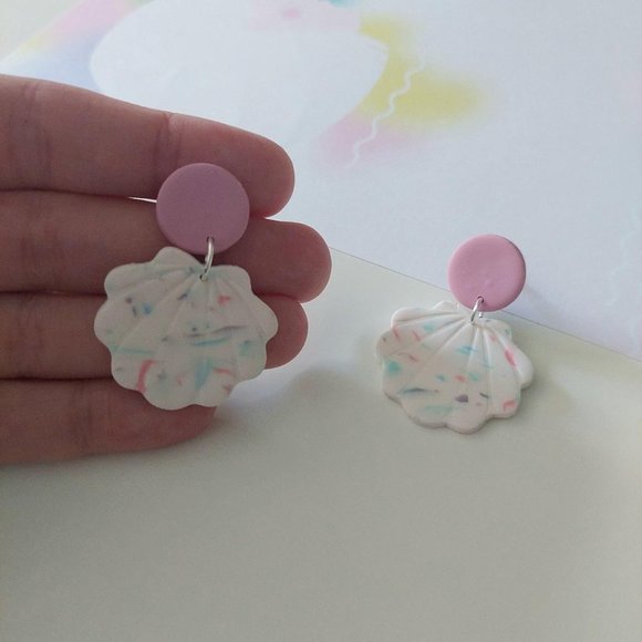 Pastel Shell Earrings - Picture 3 of 3